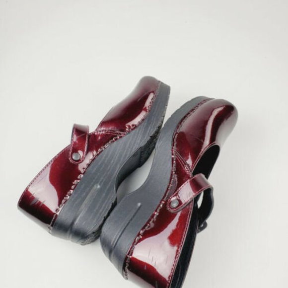 Dansko Burgundy Patent Leather Mules - Picture 8 of 14